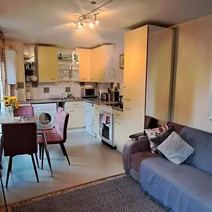 Modern Aparment By Brick Lane, Apartamento Londres
