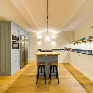  Apartamento Super Castle Basement